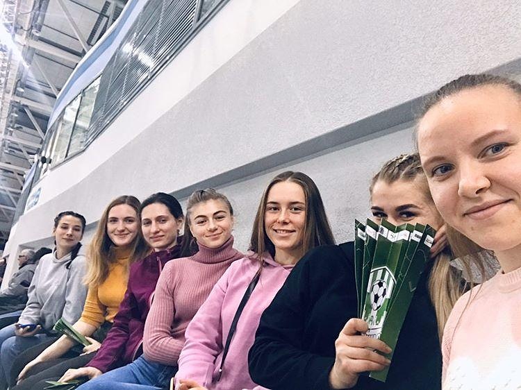 Женская сборная Беларуси посетила матч волейбольной Лиги чемпионов