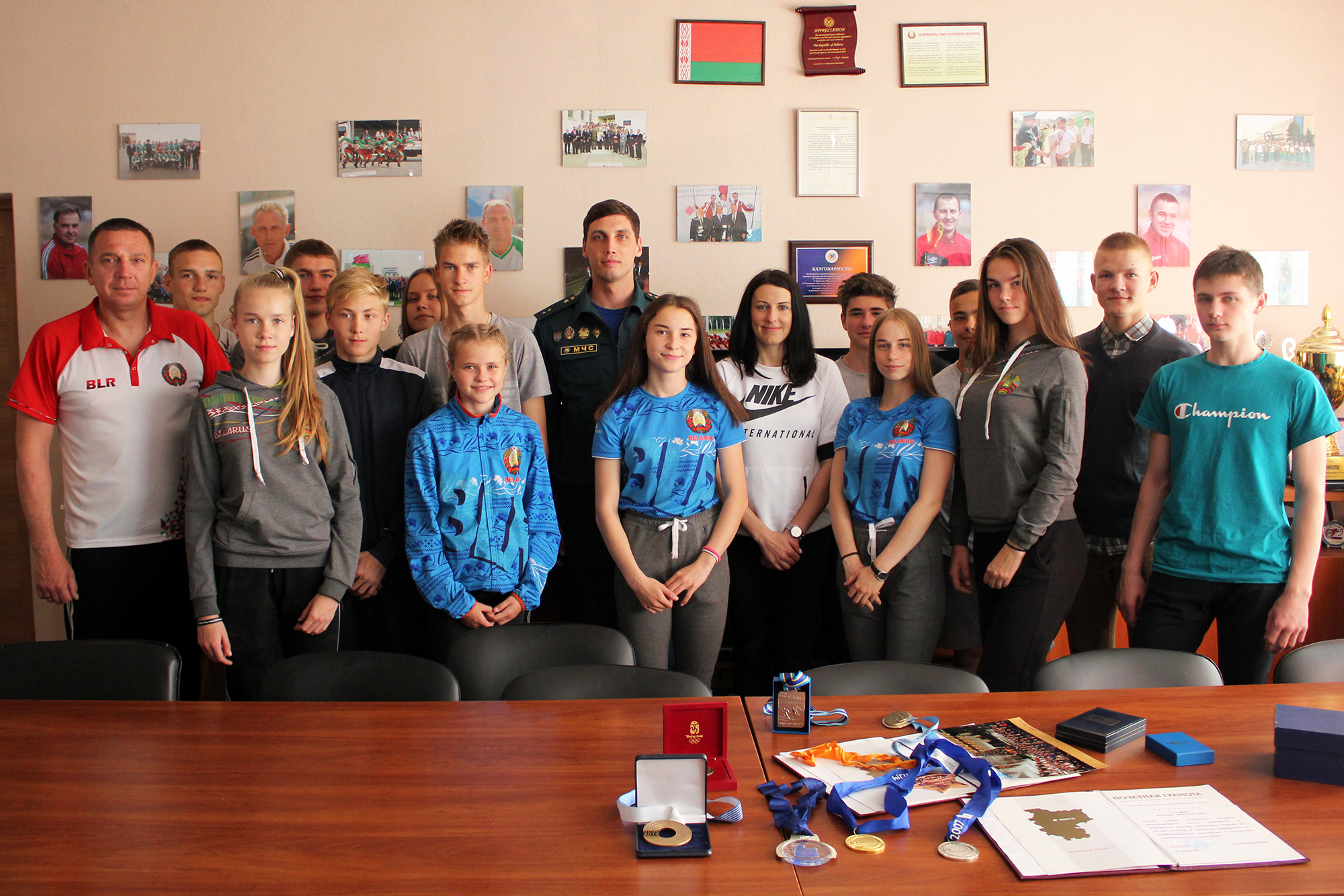 Юношеские сборные Беларуси встретились с призерами Олимпийских игр